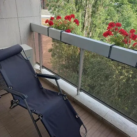 Parisian Sparkle Retreat 民宿 塞纳河畔讷伊